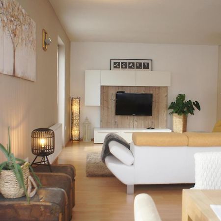 Apartment 66 - Stylisches Apartment Mit Balkon & Toplage In Brixen エクステリア 写真